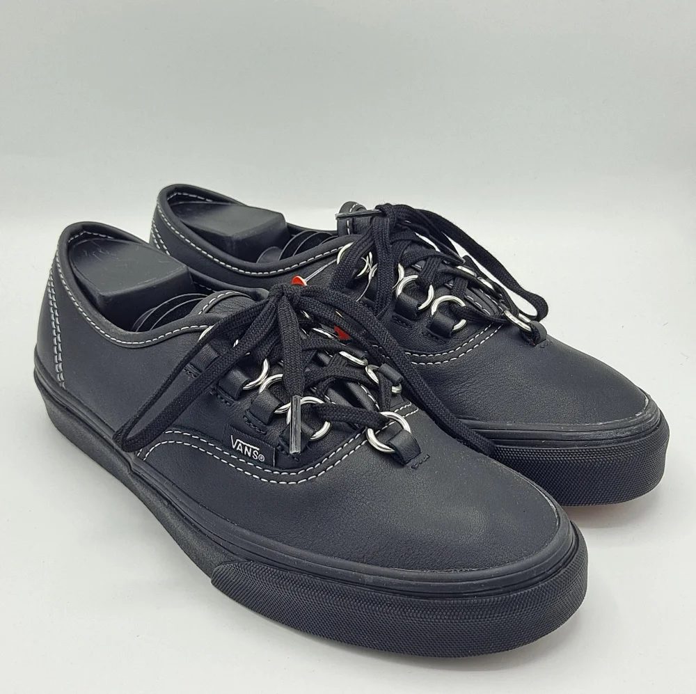 NEW RARE Womens Vans Authentic Hardware Leather Black Sneaker Shoes Size 7